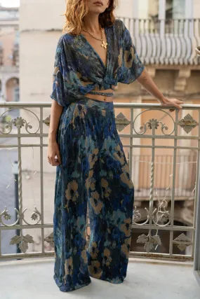Quick Move Kaia Blue Multicolor Metallic Floral Pant