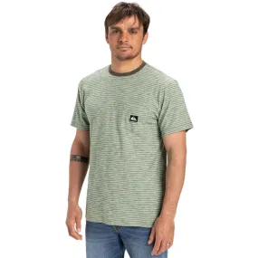 Quiksilver Mens Kentin Pocket Short Sleeve T-Shirt TemperatureRegulating LightweightLayeredFabric