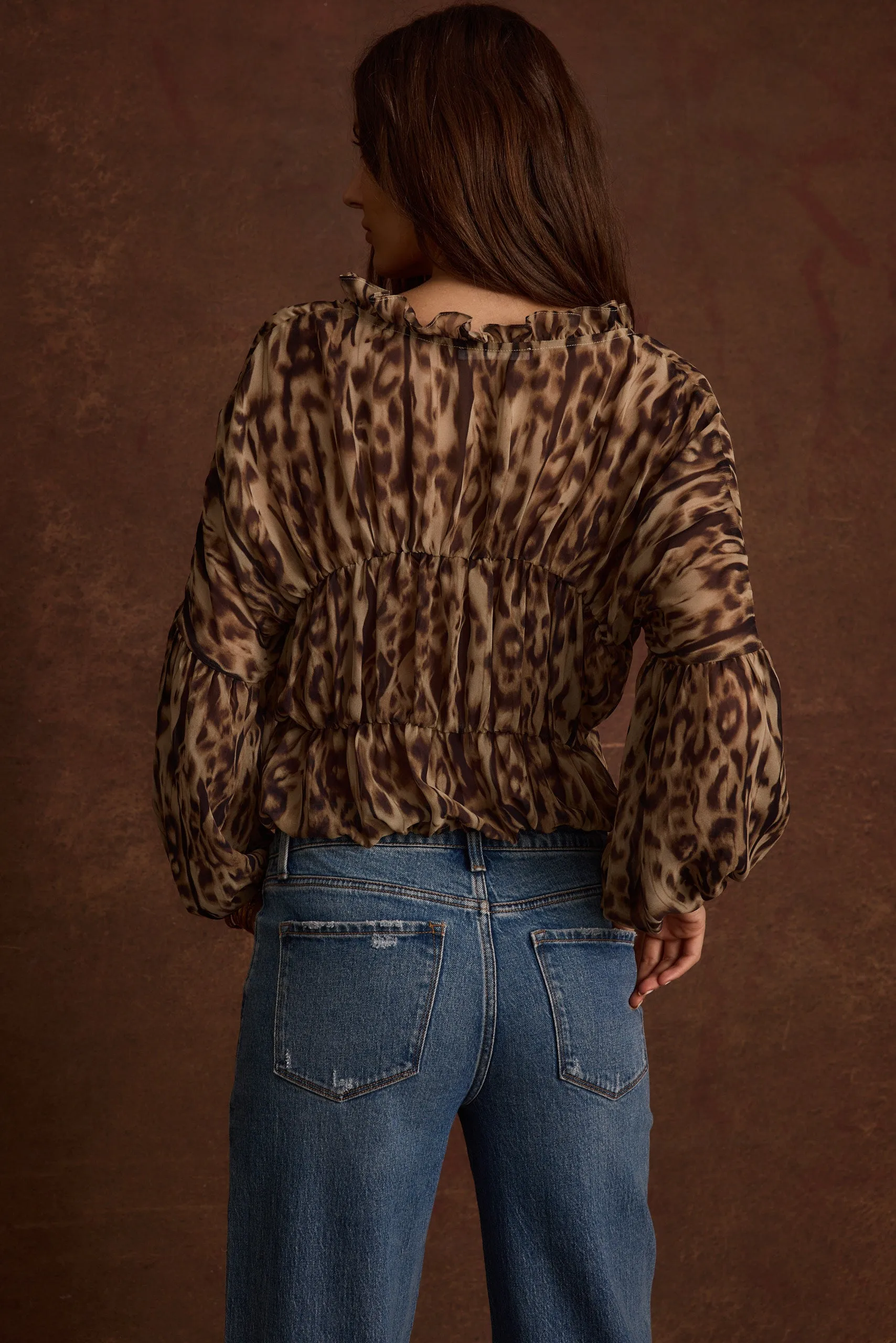 college student Alba Leopard Chiffon Long Sleeve Blouse