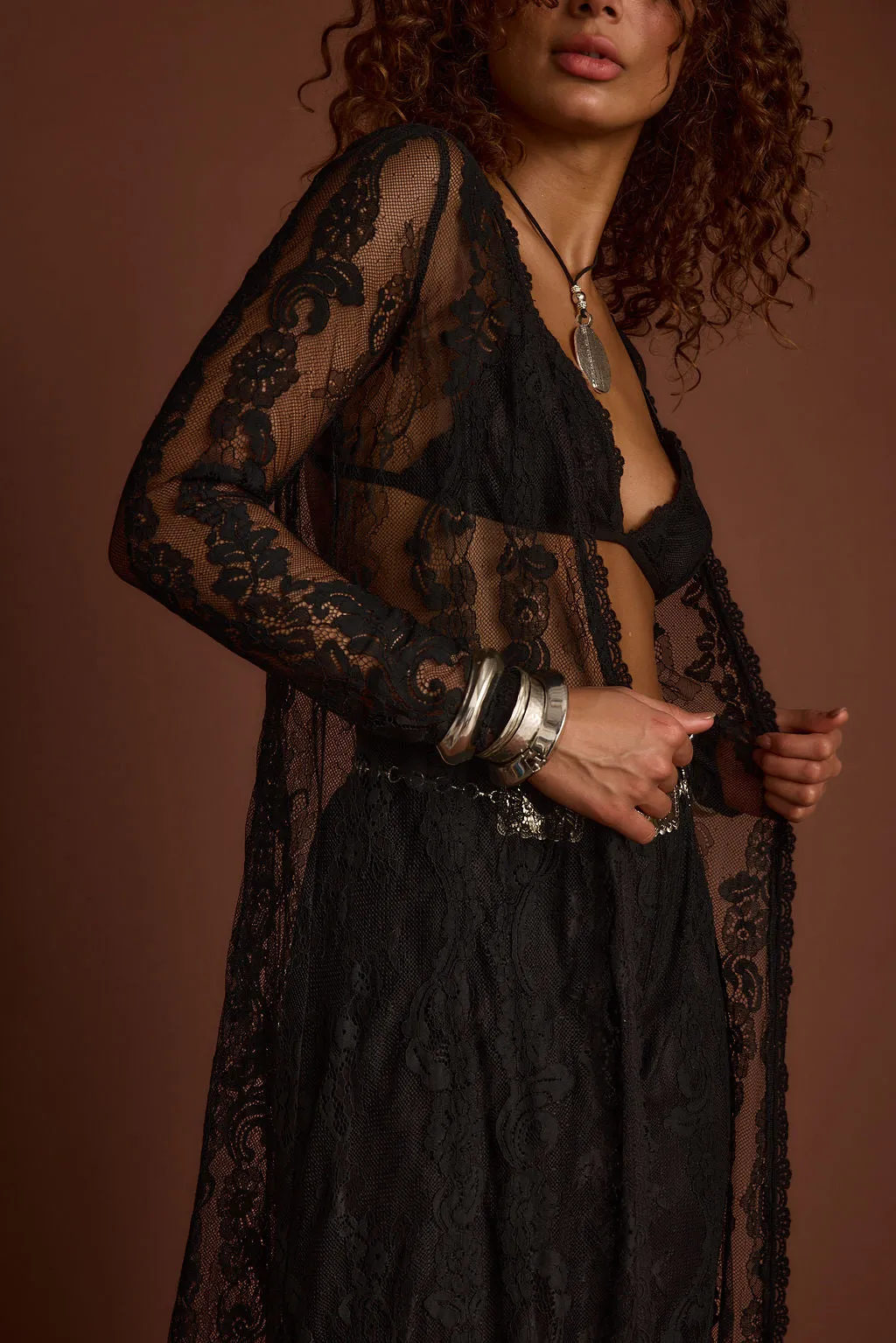 Quick Dry Material Ambrose Black Lace Kimono