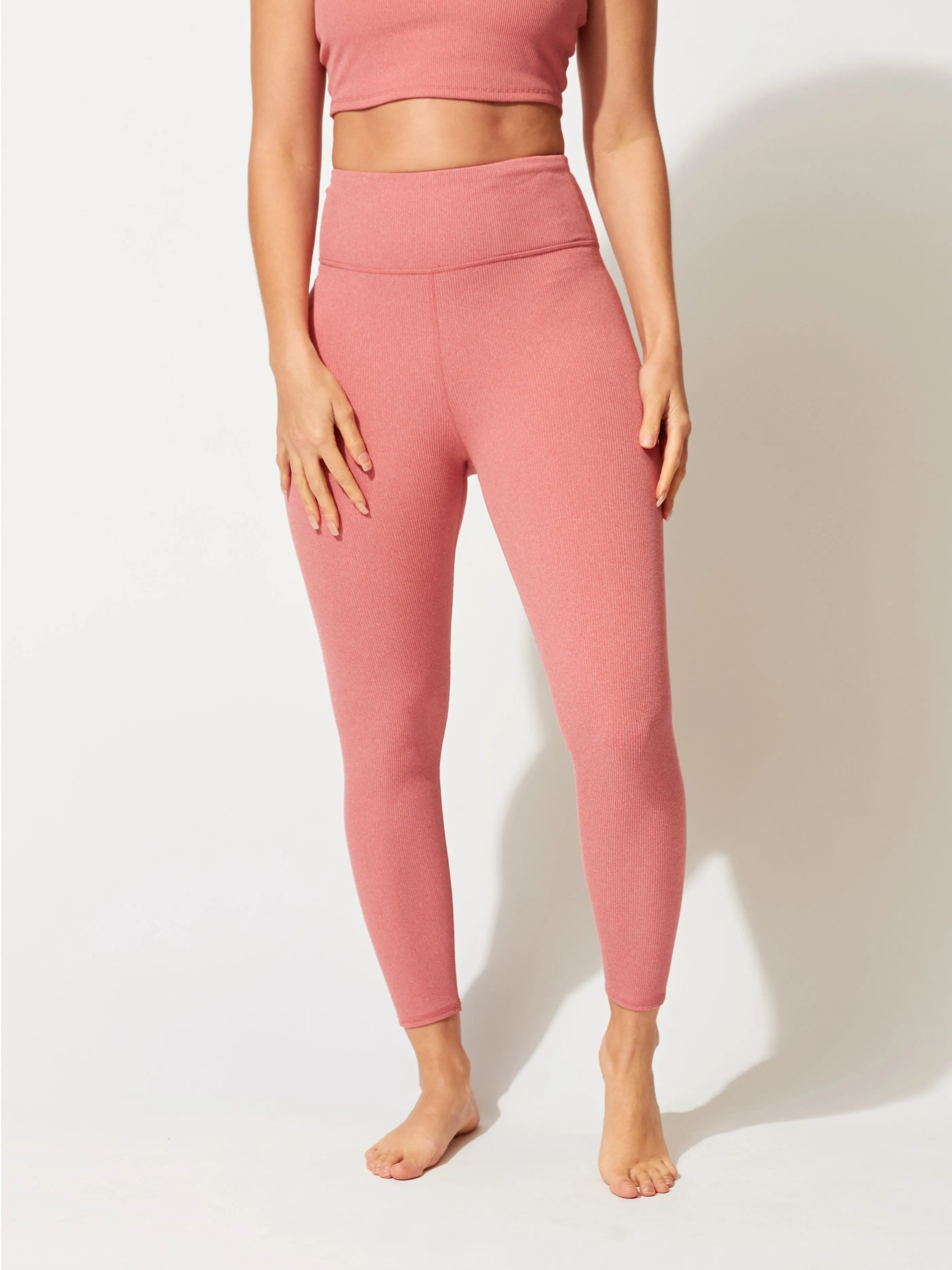 Travel Enthusiast Flexible Wear Arielle Rib Legging