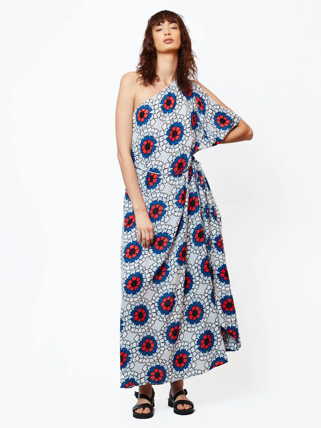 BASS DRESS Cozy Silhouette