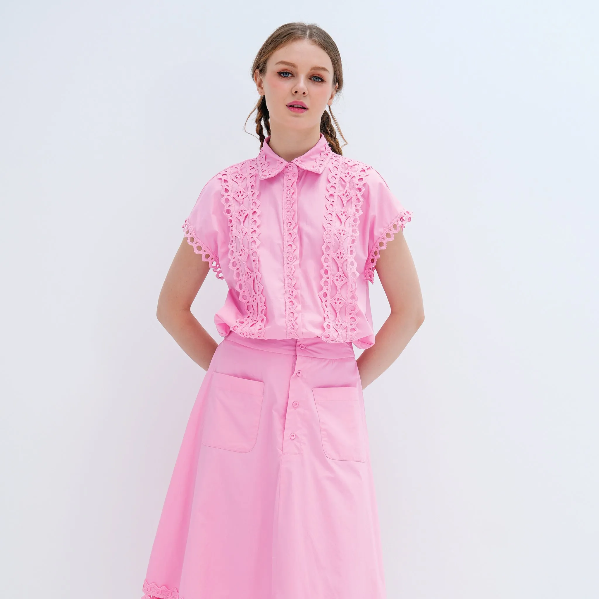 A line Tassel accents Blouse & Midi Skirt Set
