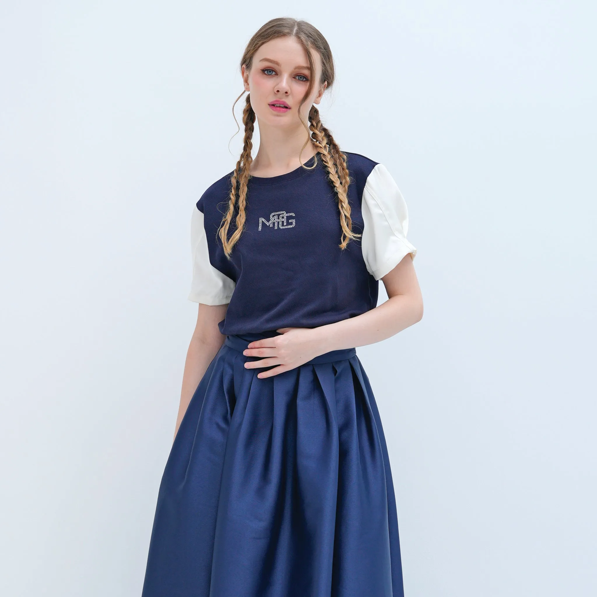 Samsoe Maxi Skirt Outfit Shot