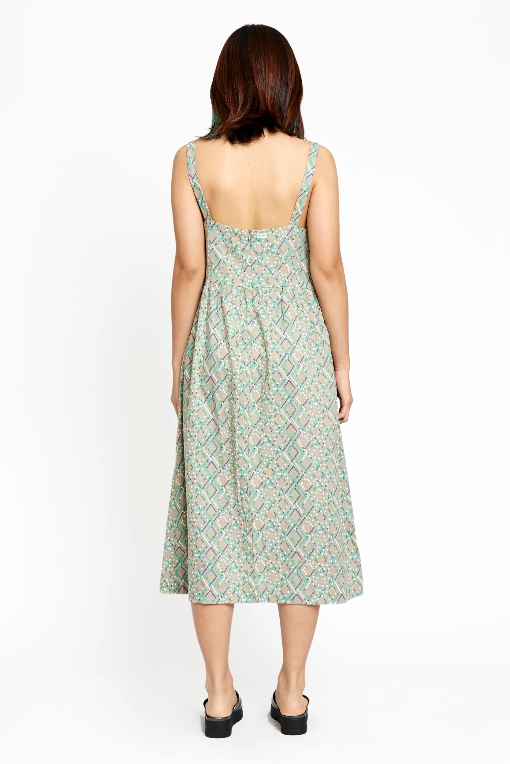 BORDA DRESS Sleek Feel