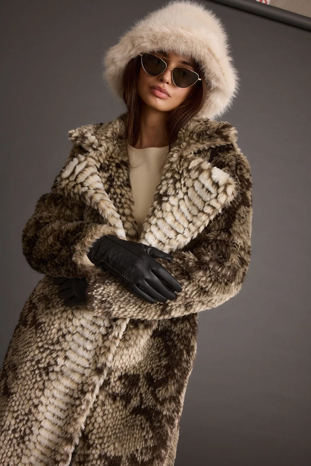 Easy Clean Material Clean Fit Design Vivienne Grey Snake Faux Fur Jacket