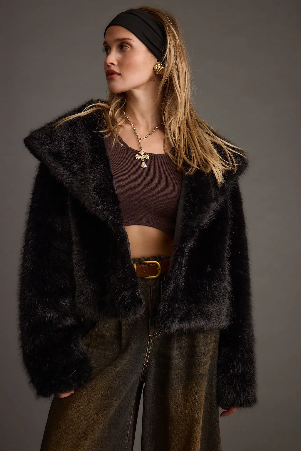 Brielle Black Faux Fur Cropped Jacket Gloss Free Texture