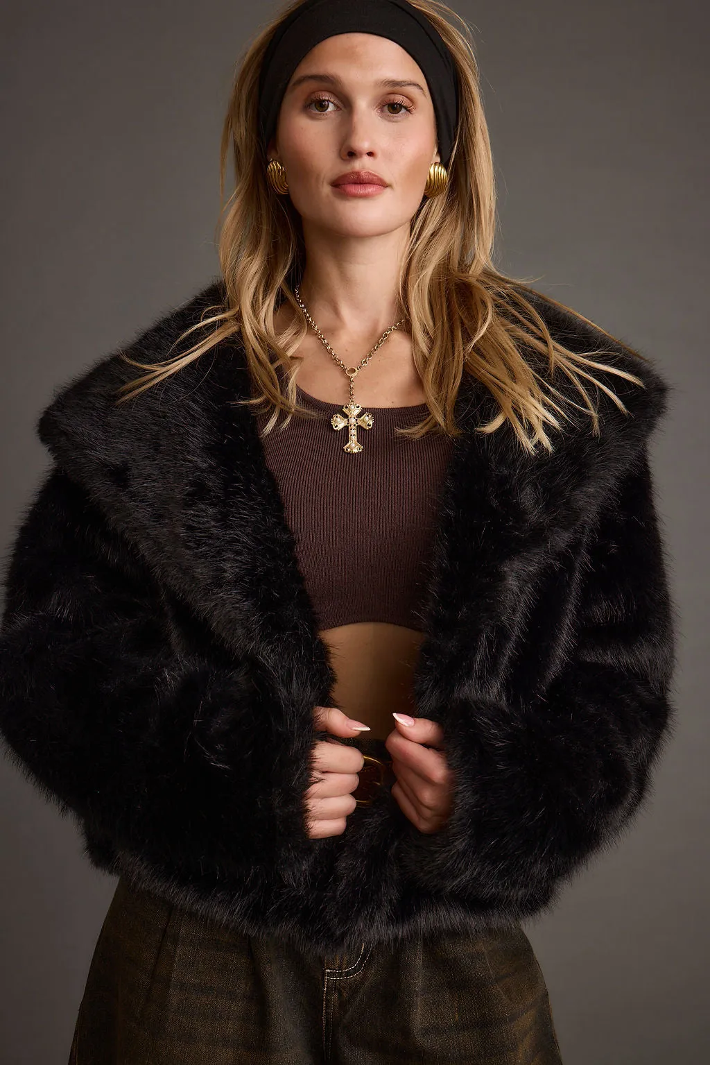 Thermal Lining Brielle Black Faux Fur Cropped Jacket
