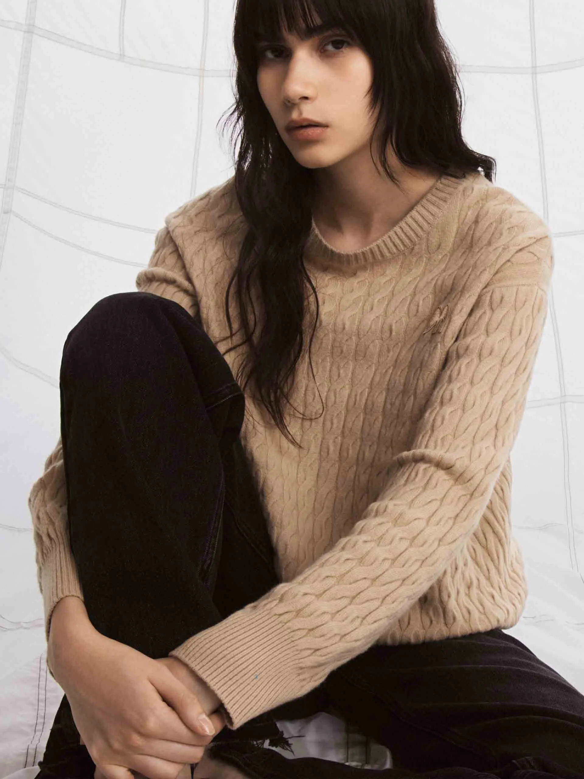 Active Style Cable Texture Knit Sweater