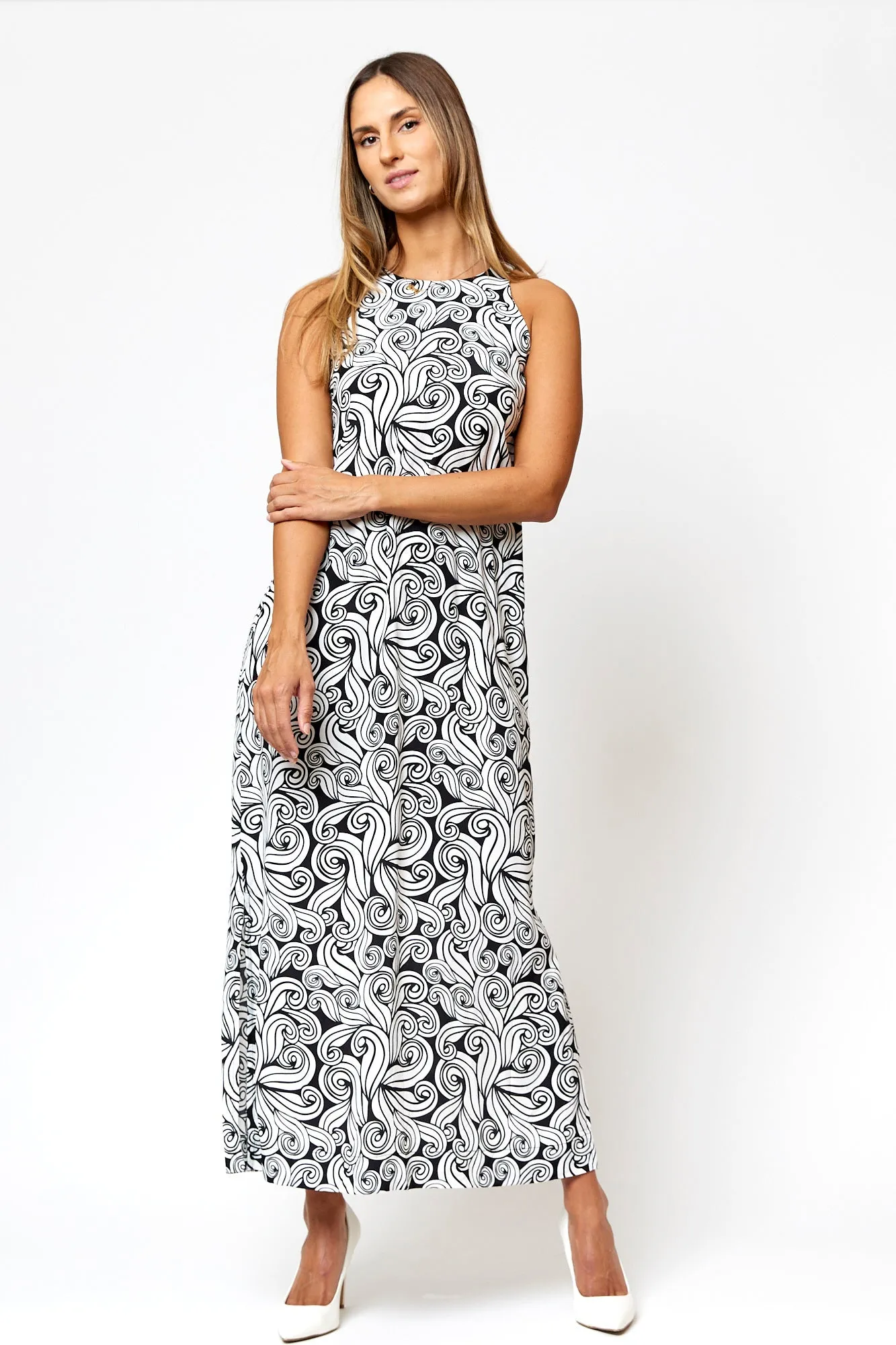 ESCA DRESS Minimalist Look Daily Confidence