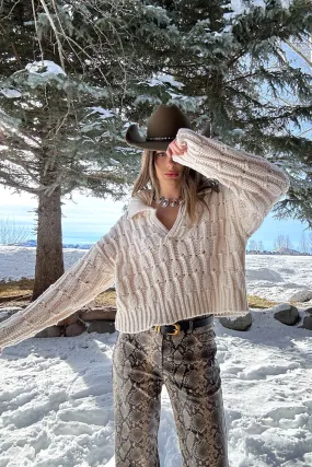 Riverstone Cream Cableknit Sweater 3D Knit Body Mapping