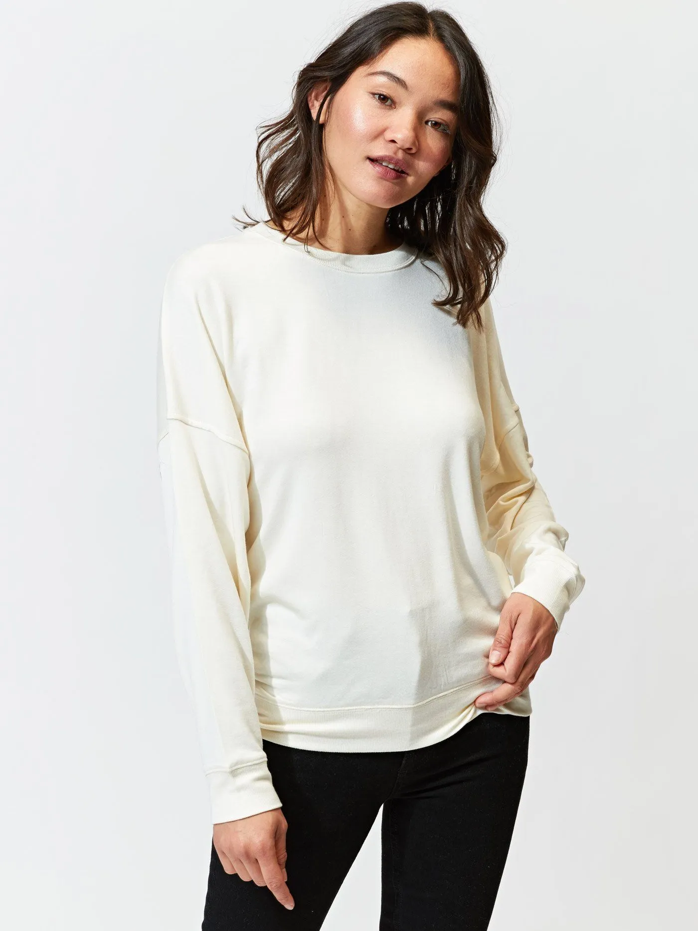 Hypoallergenic Padding Moisture Wicking Material Cathy Boyfriend Feather Fleece Pullover