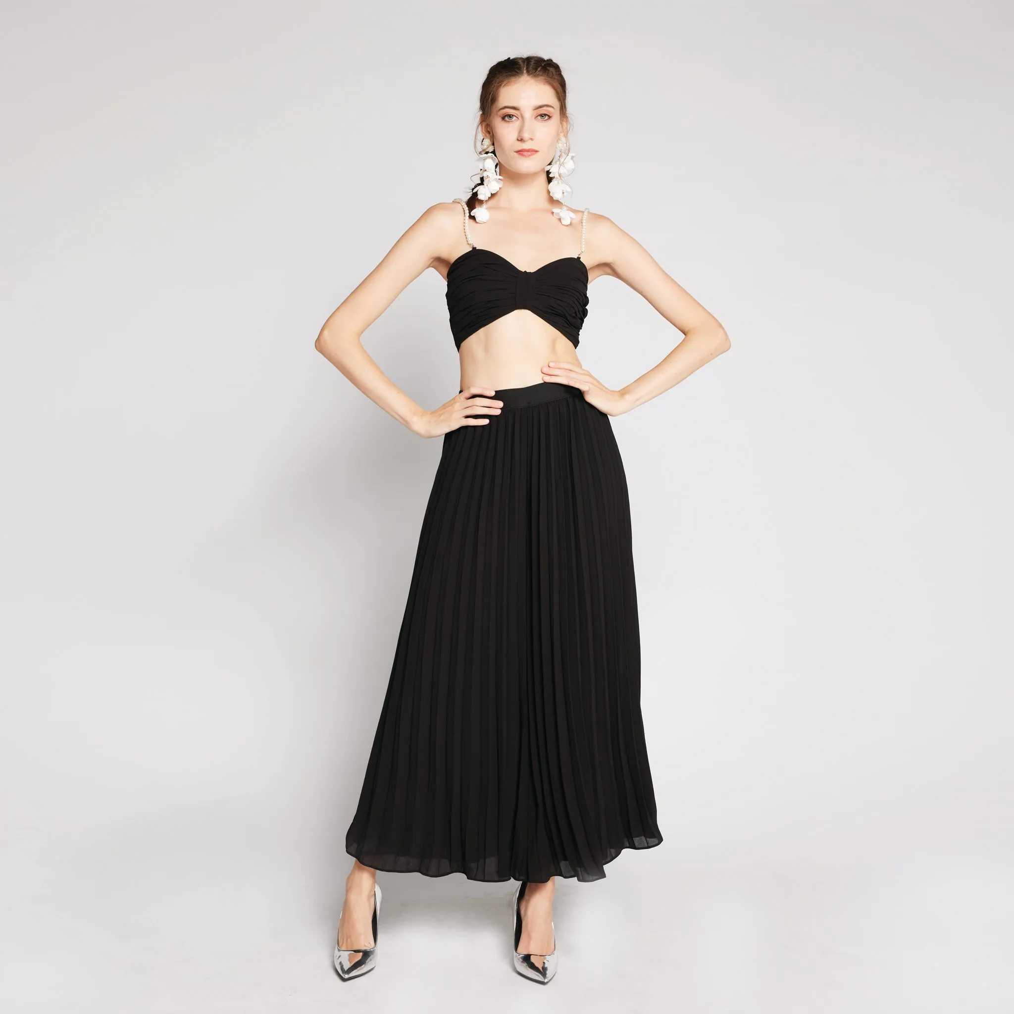 Chiffon Pleated Pants Street Routine