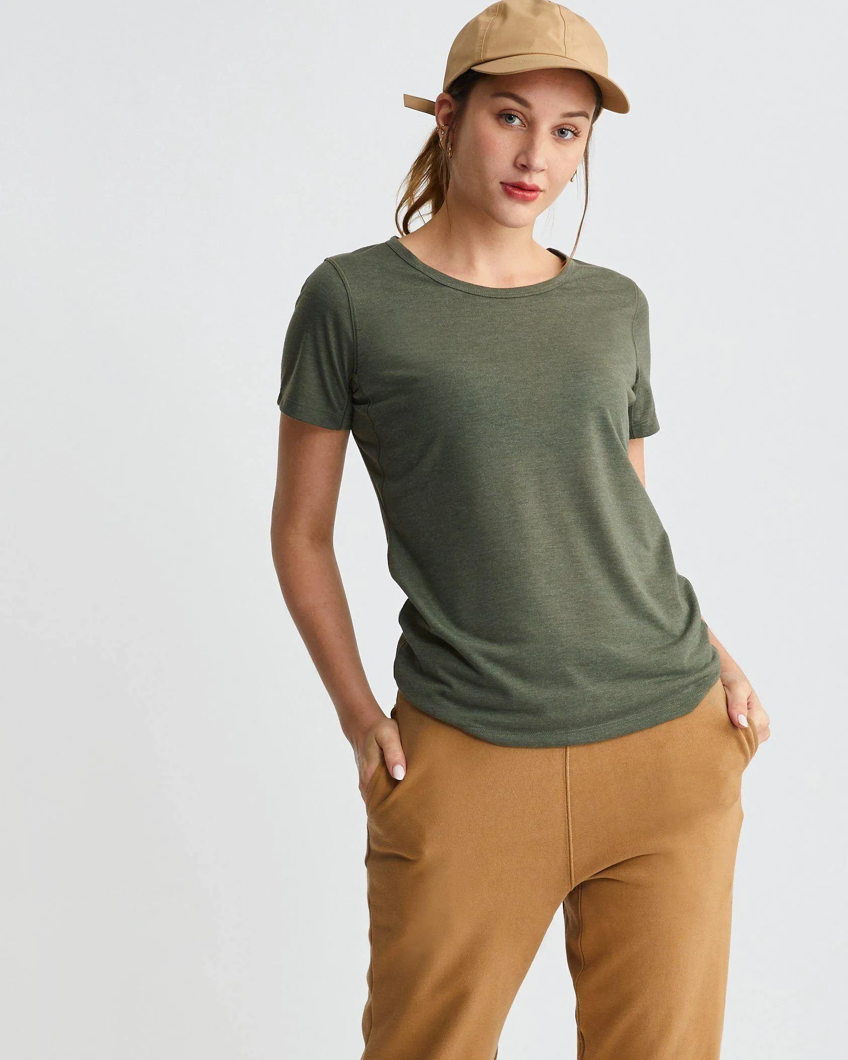 Heathered Fabric Fashion-Ready W's Daymaker Tee