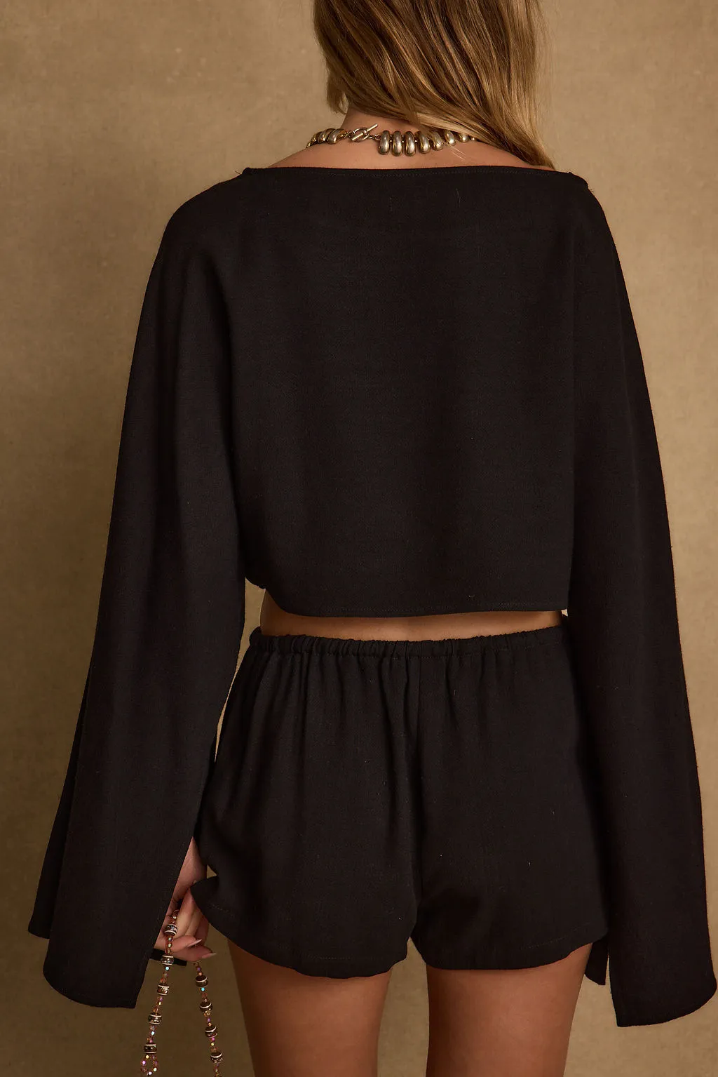 Clear Breeze Black Linen Shorts Light Motion High-waisted