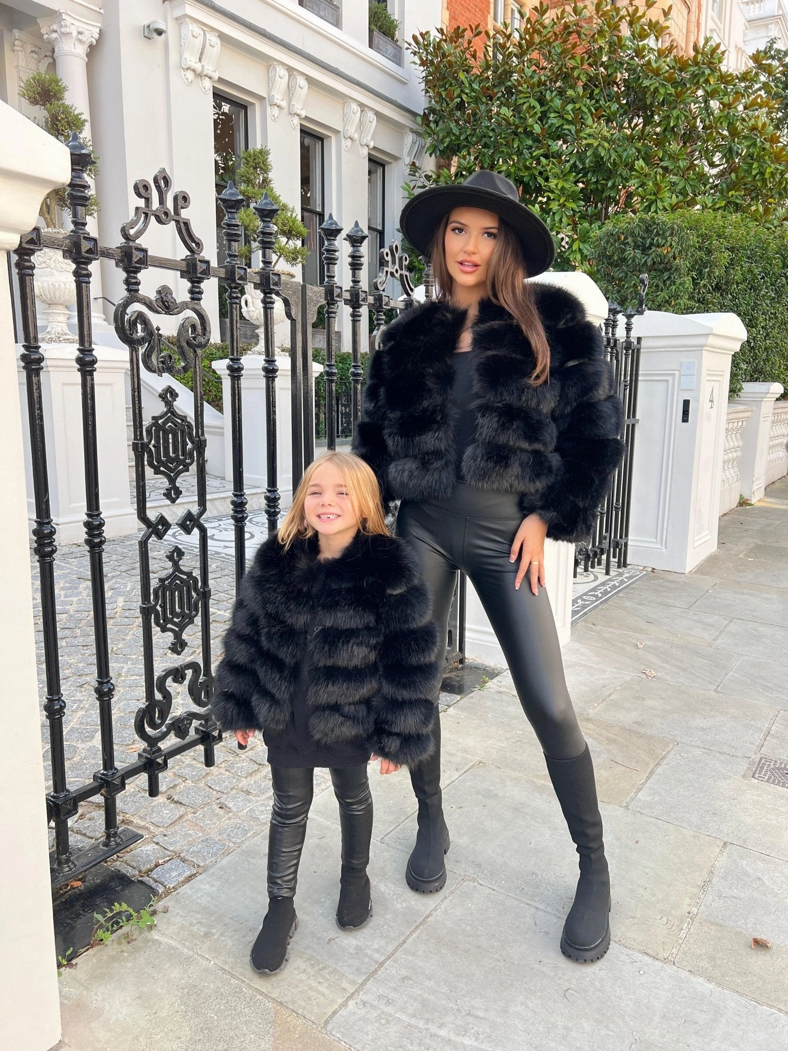 Abrasion Proof Shoulders Black Childrens Faux Fur Coat