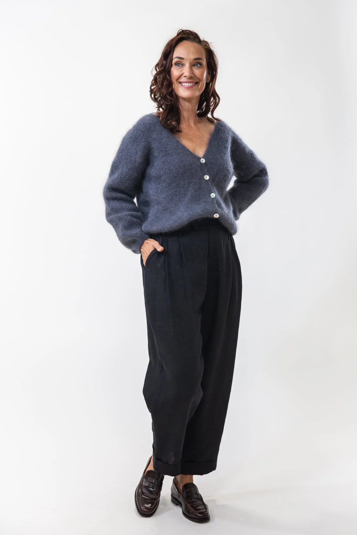 Cornelia Knit | Anthracite Grey Stylish Layer