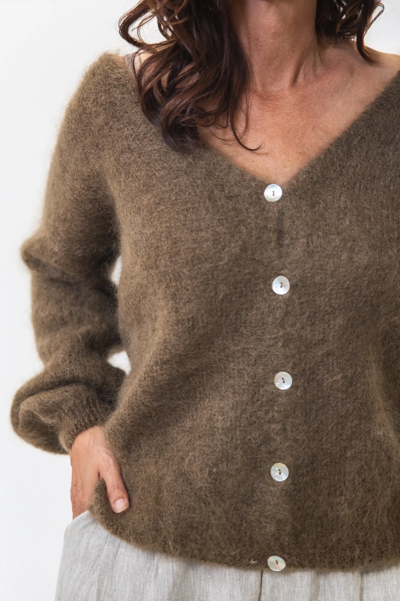 Cornelia Knit | Brown Stretchy Fit Sleek Design