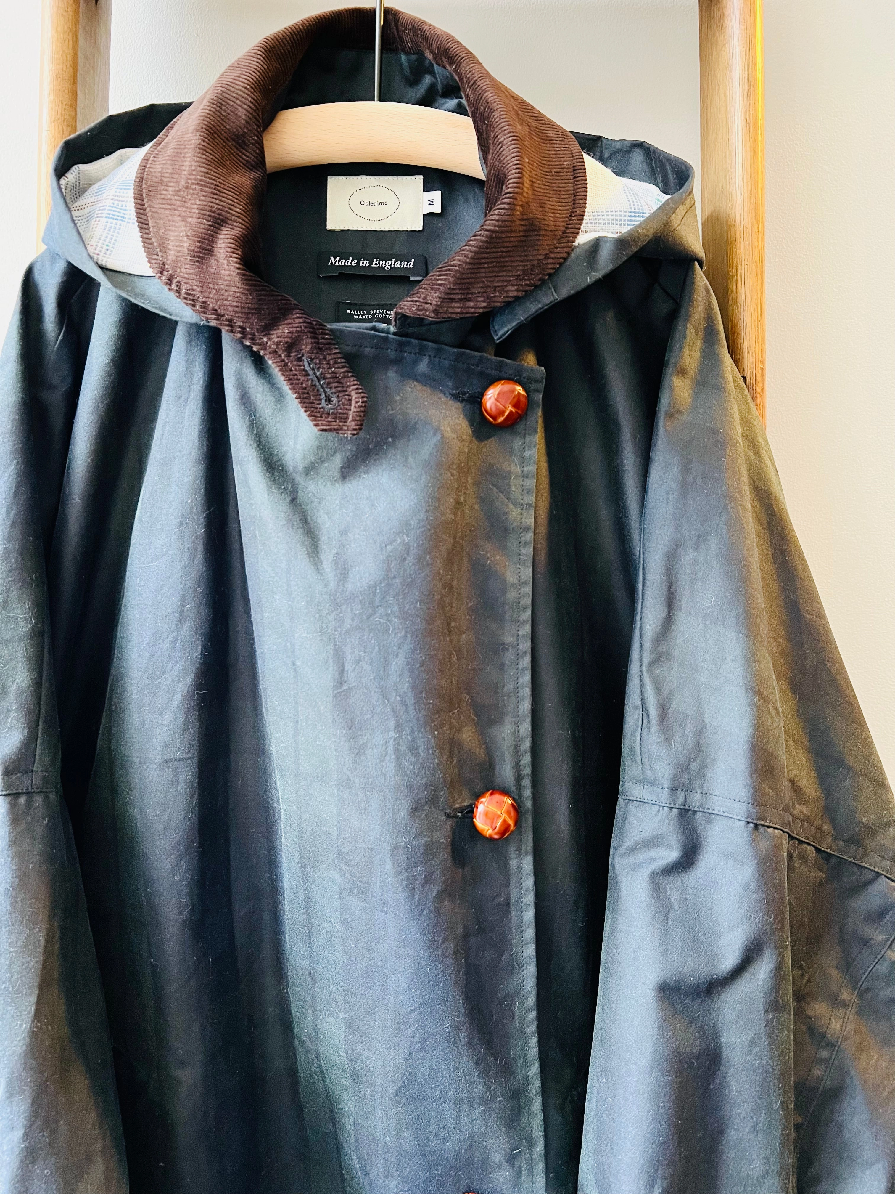 Windproof Cuffs Cotton Wax Poncho Rain Coat / Blackwatch