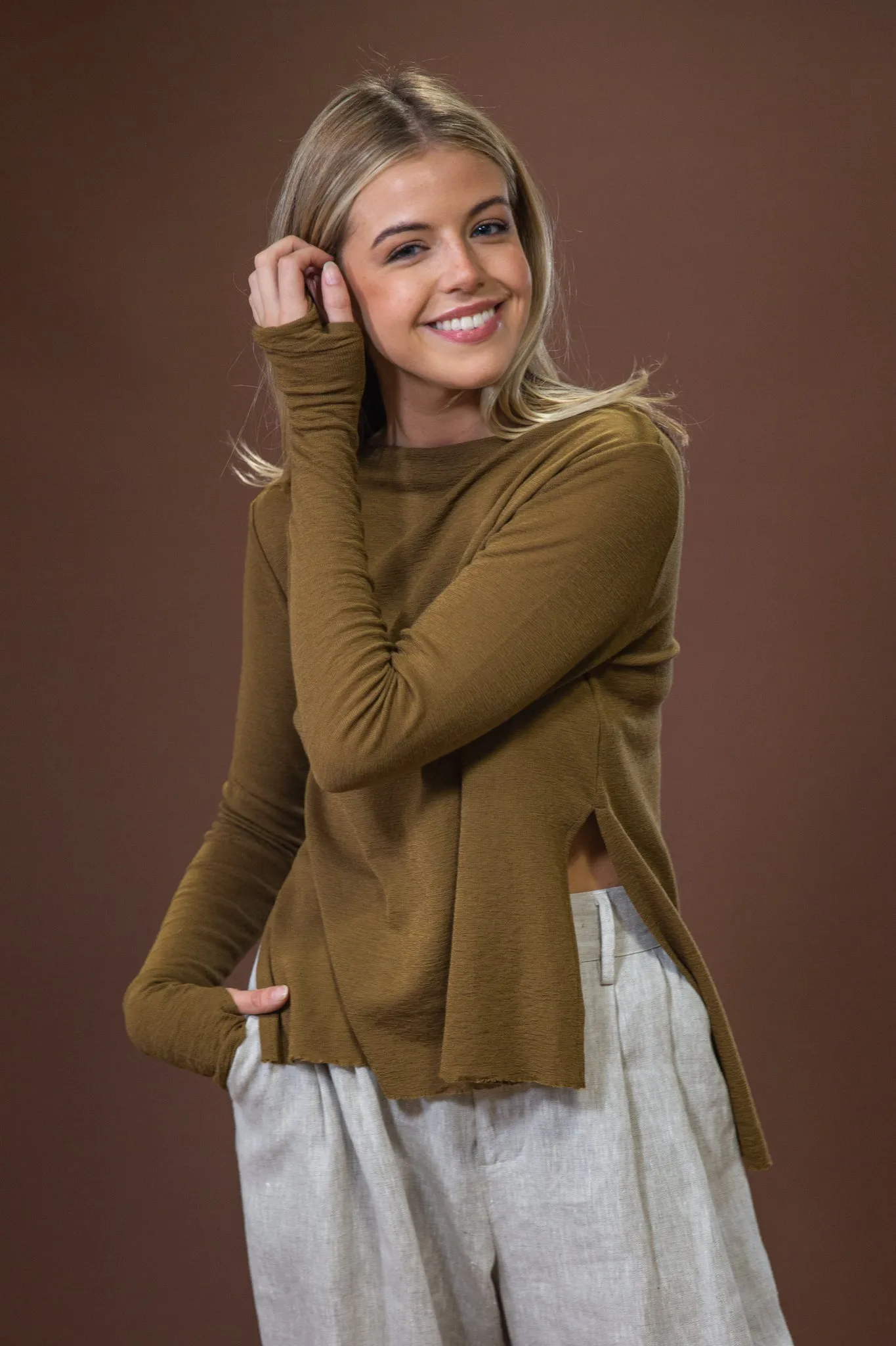 Merino With High Slits | Bronze Comfort Stretch Fit
