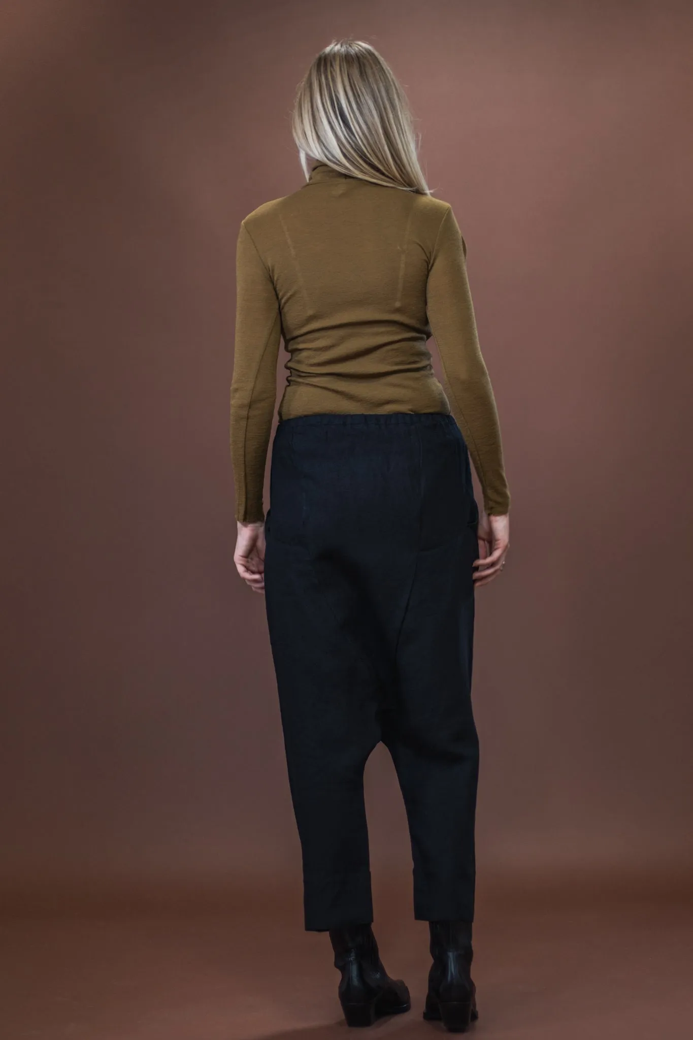 Breathable Layer Fit Chilly Comfort Merino Roll Neck | Bronze