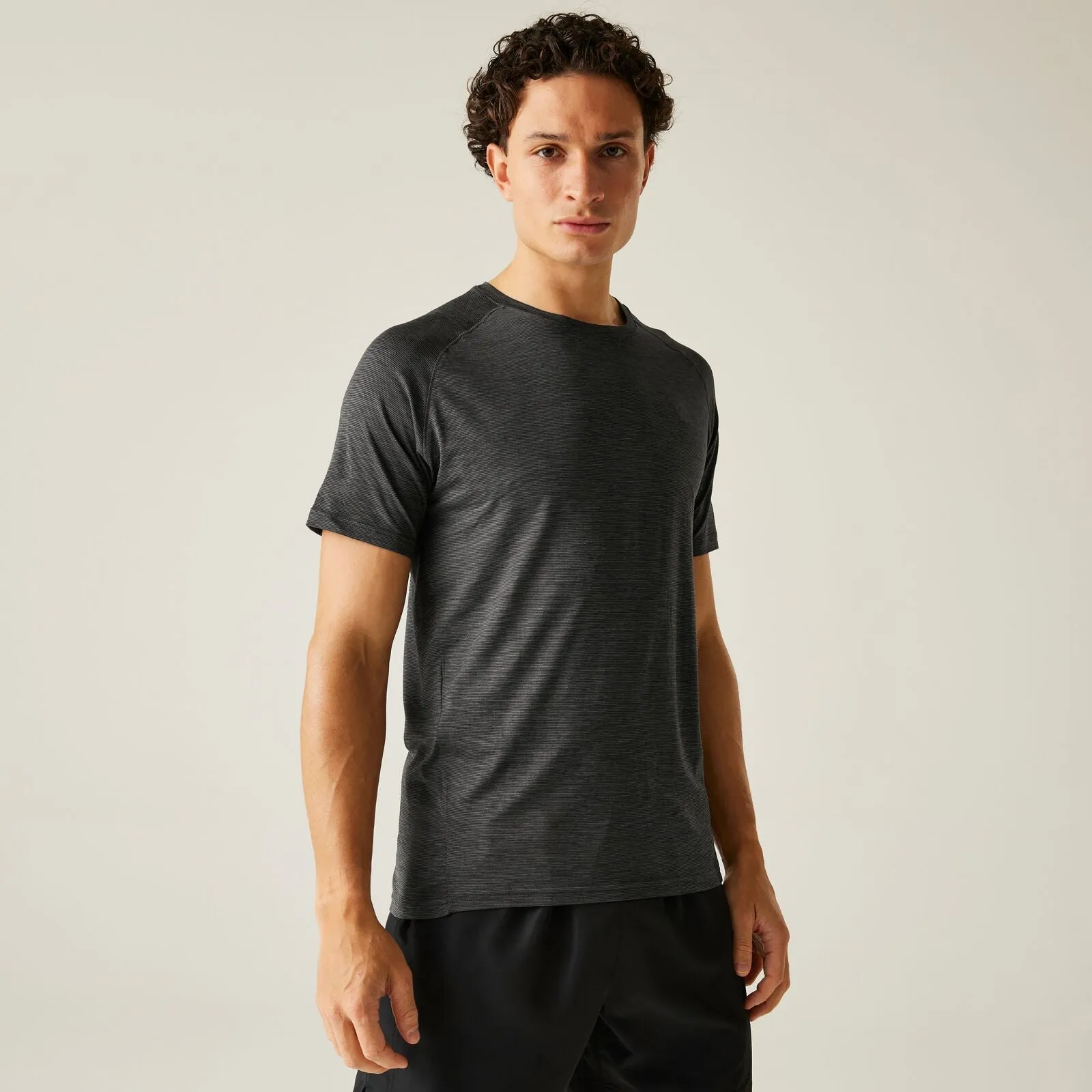 AntiPilling LongSleeve Dare 2B Mens Persist Short Sleeve T-Shirt