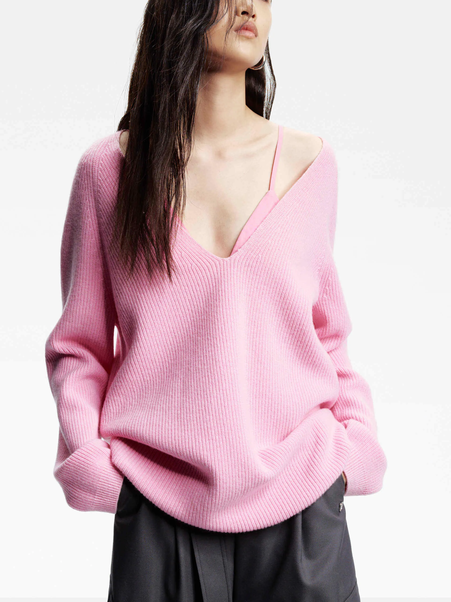 Chill Vibe Deep V-neck Wool Sweater
