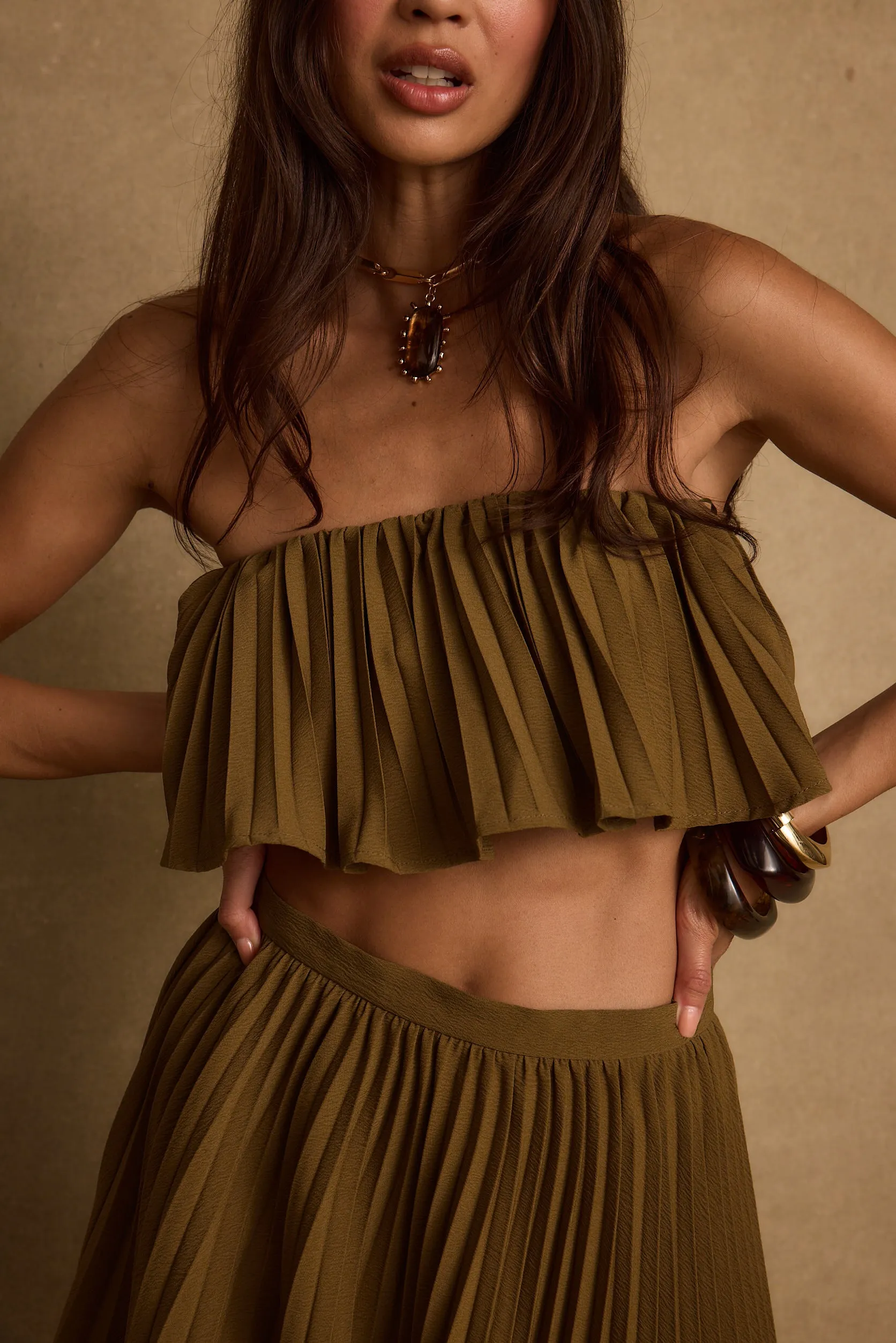 Athletic Look GarmentDyed Lima Olive Crop Top