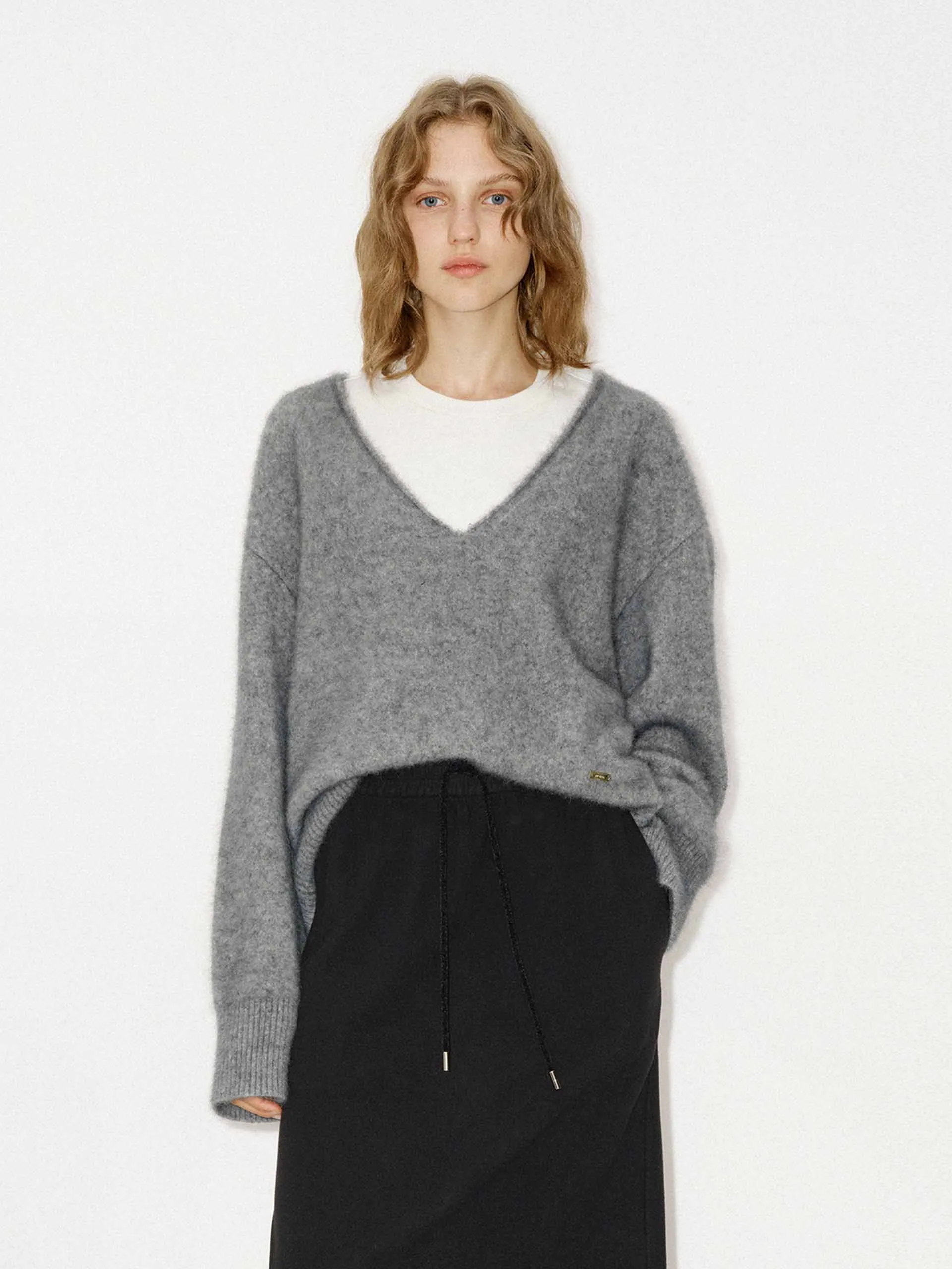 Cozy Style Breathable Look Deep V-neck Loose Sweater