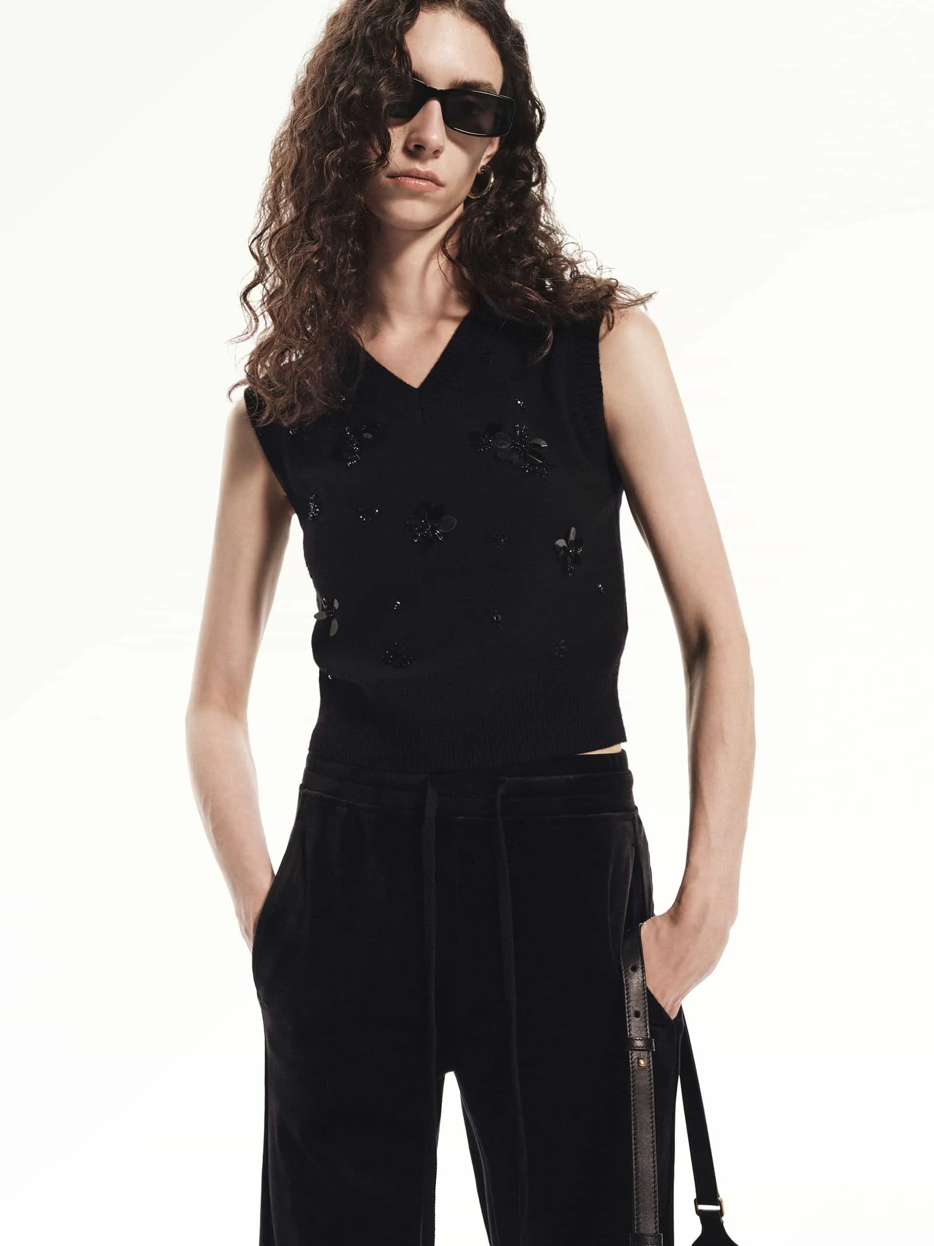 Wool Sequin Knit Vest Layered Knit Style