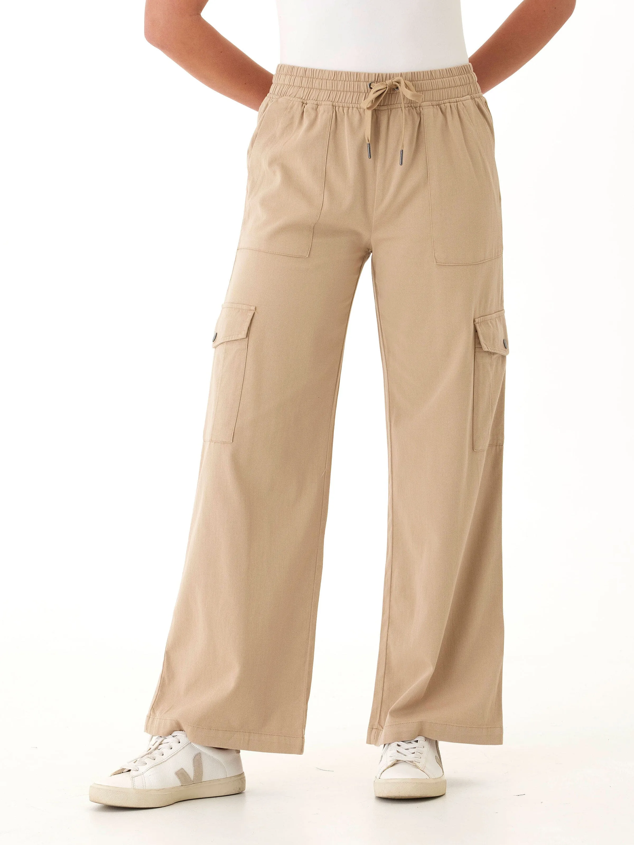 Sporty Fit Outdoor Wear Eila Stretch Twill Wide Leg Cargo Pant