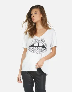 Comfy Look Wear Elara Skull Lip