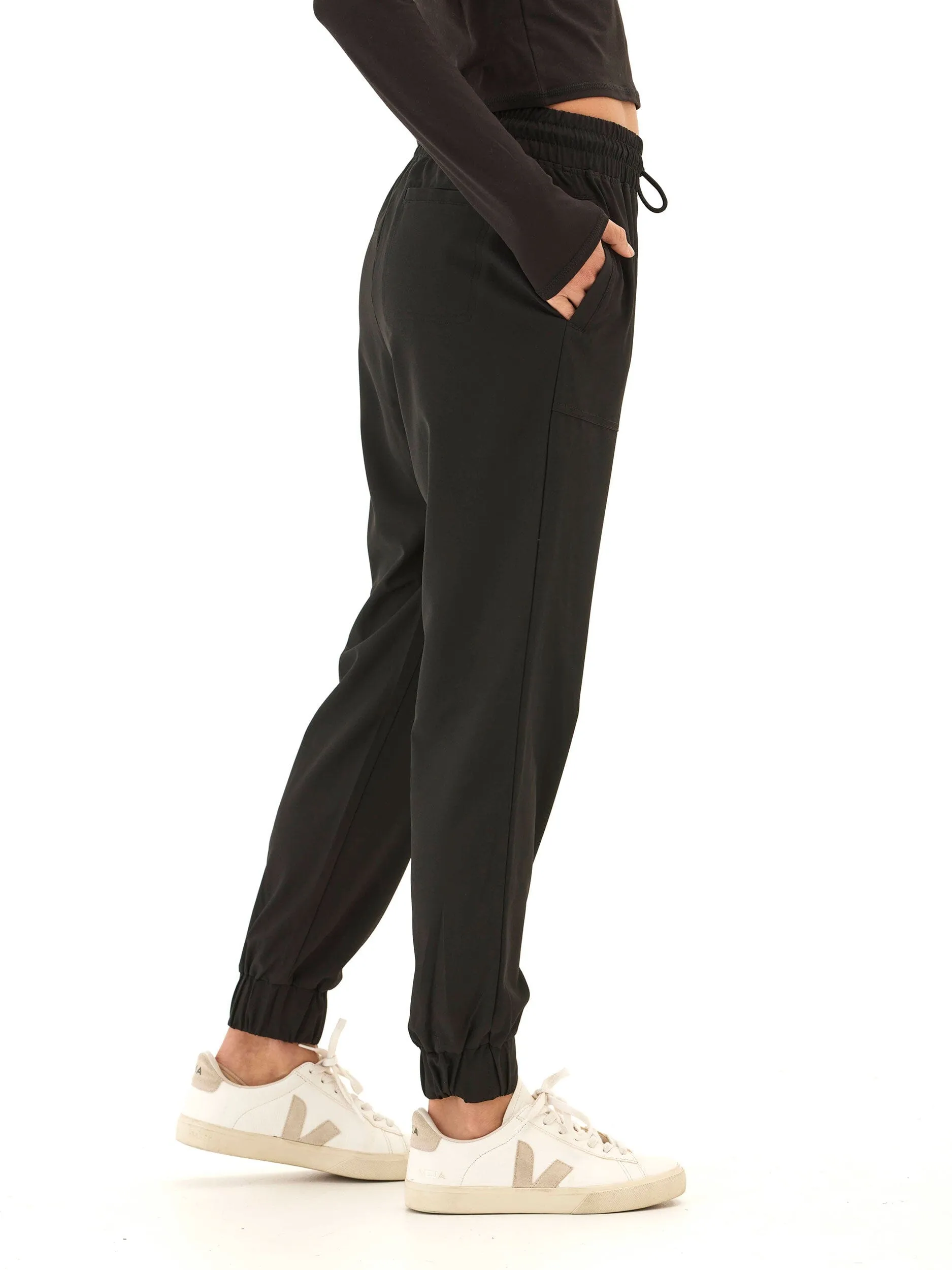 Trysha Ultrastretch Woven Jogger Cozy Essentials