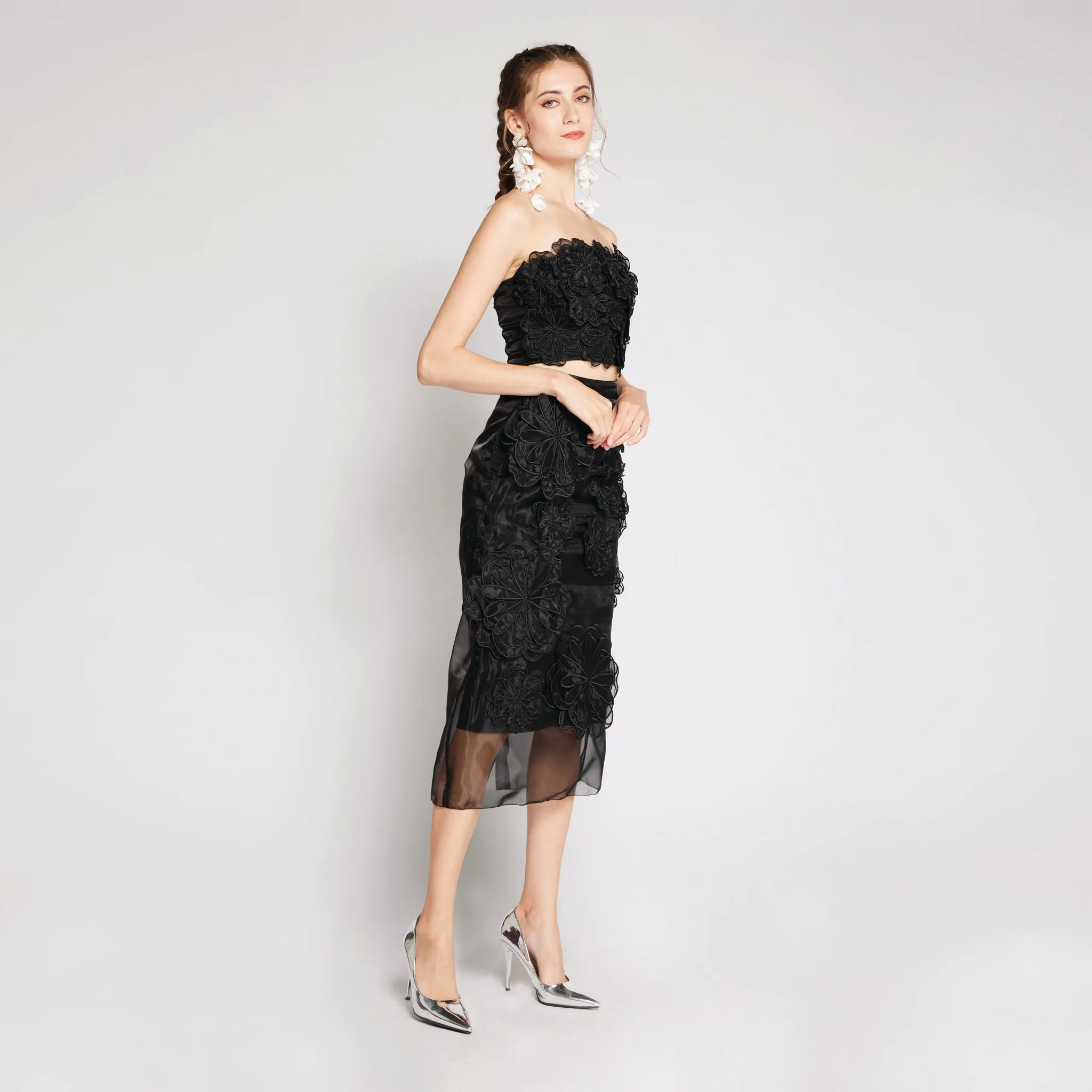 Embroidered Patch Skirt Fashion Detail Subtle Details