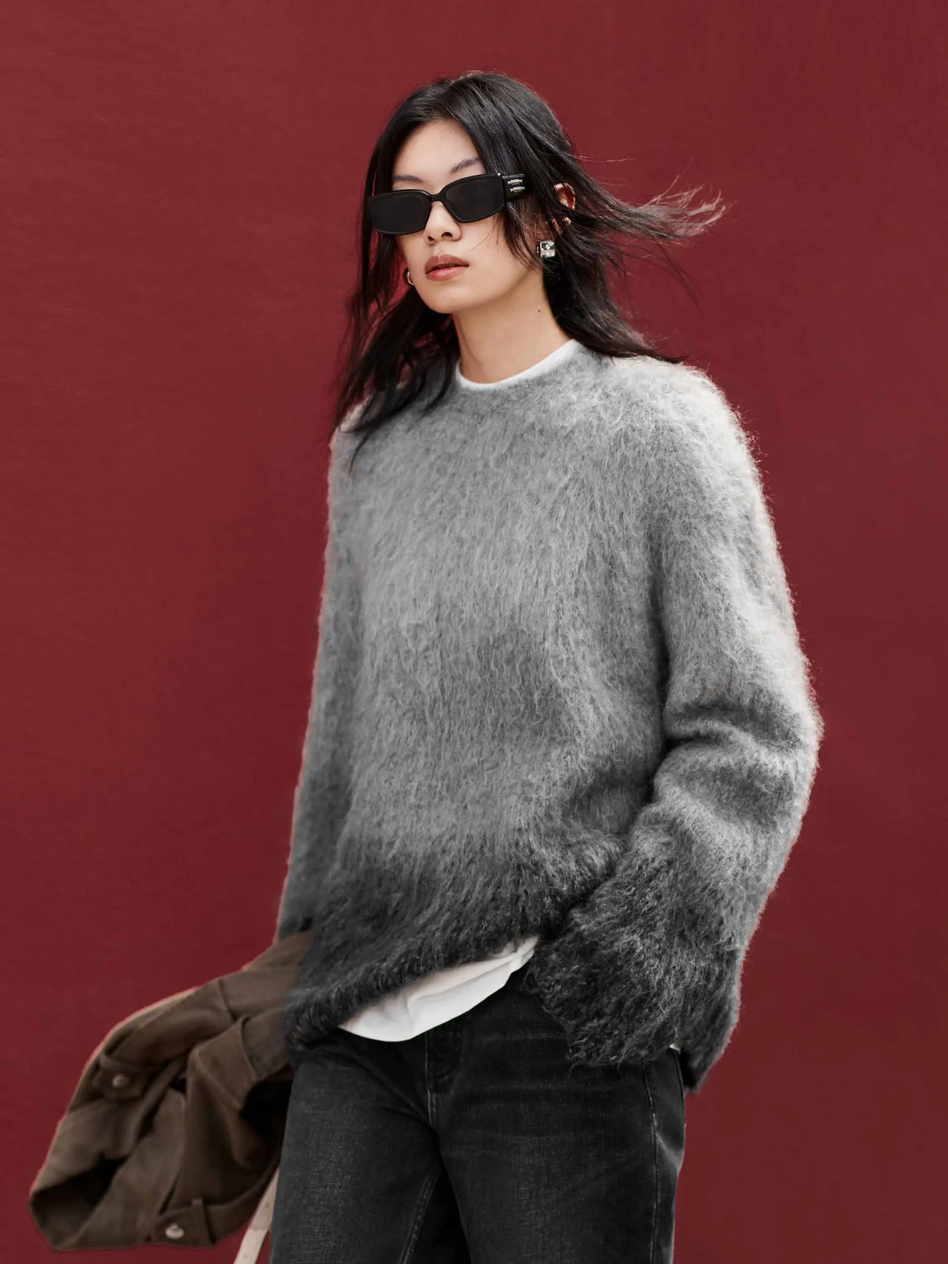 Gradient Detail Fluffy Sweater Comfy Stretch Wear Layering Piece
