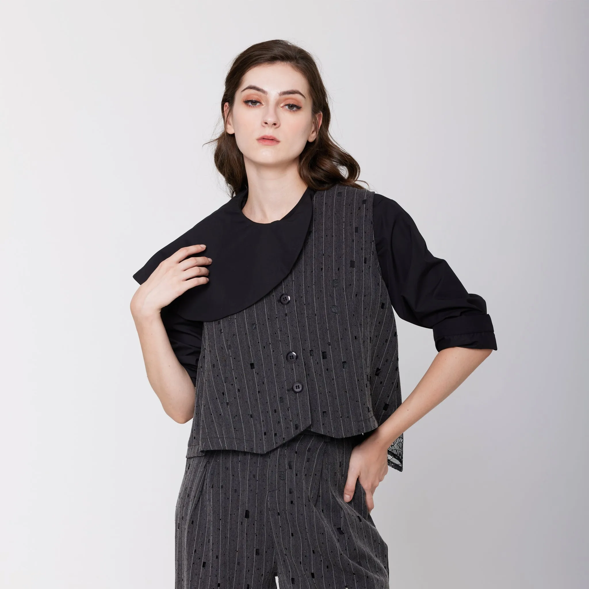 Anti Pilling Fabric Eyelet Vest