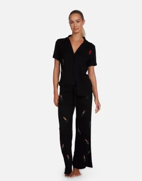 Waverly Lipstick Lip Active Outfit Style