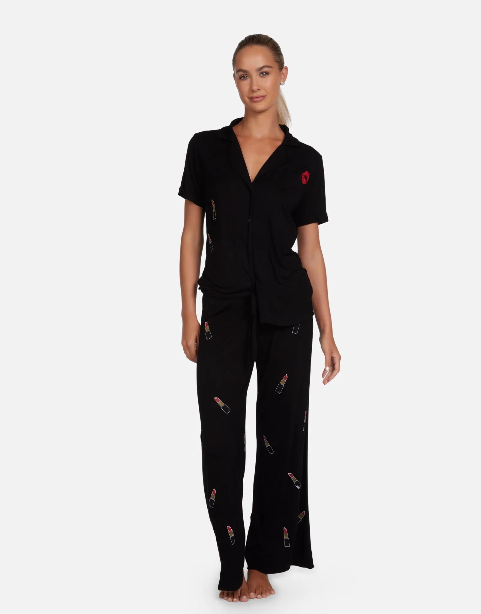 Waverly Lipstick Lip Active Outfit Style