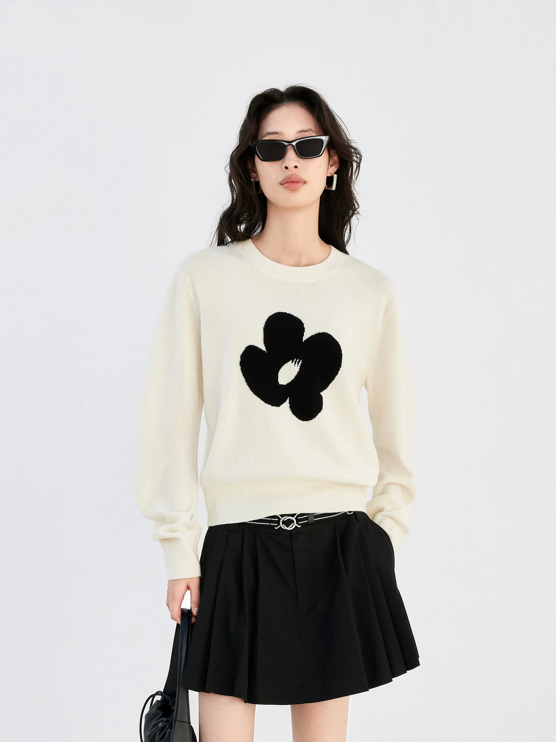 Comfy Touch Versatile Styling Floral Pattern Wool Sweater