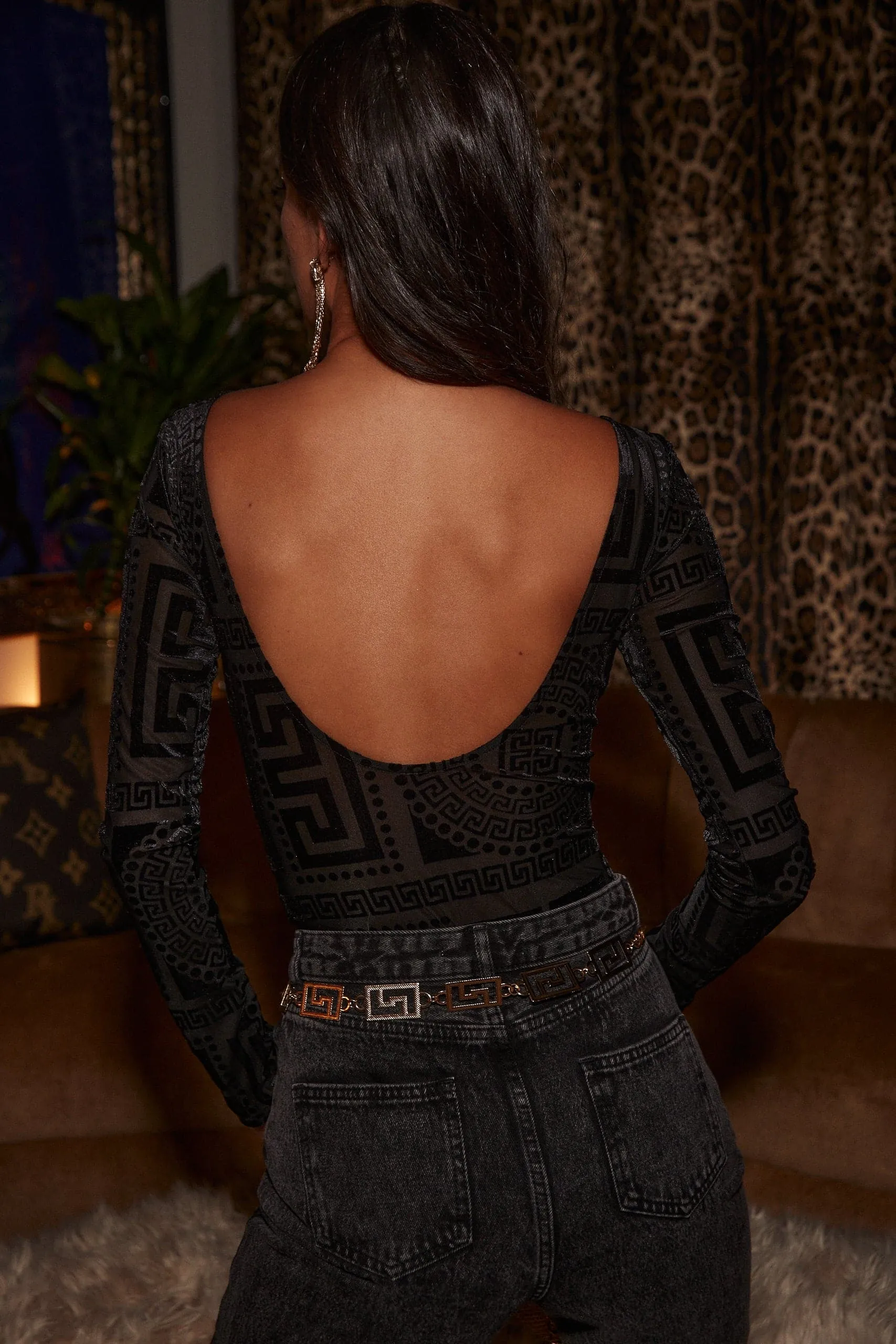 Study room Tight Fit Voulez Vous Black Velvet Burnout Bodysuit