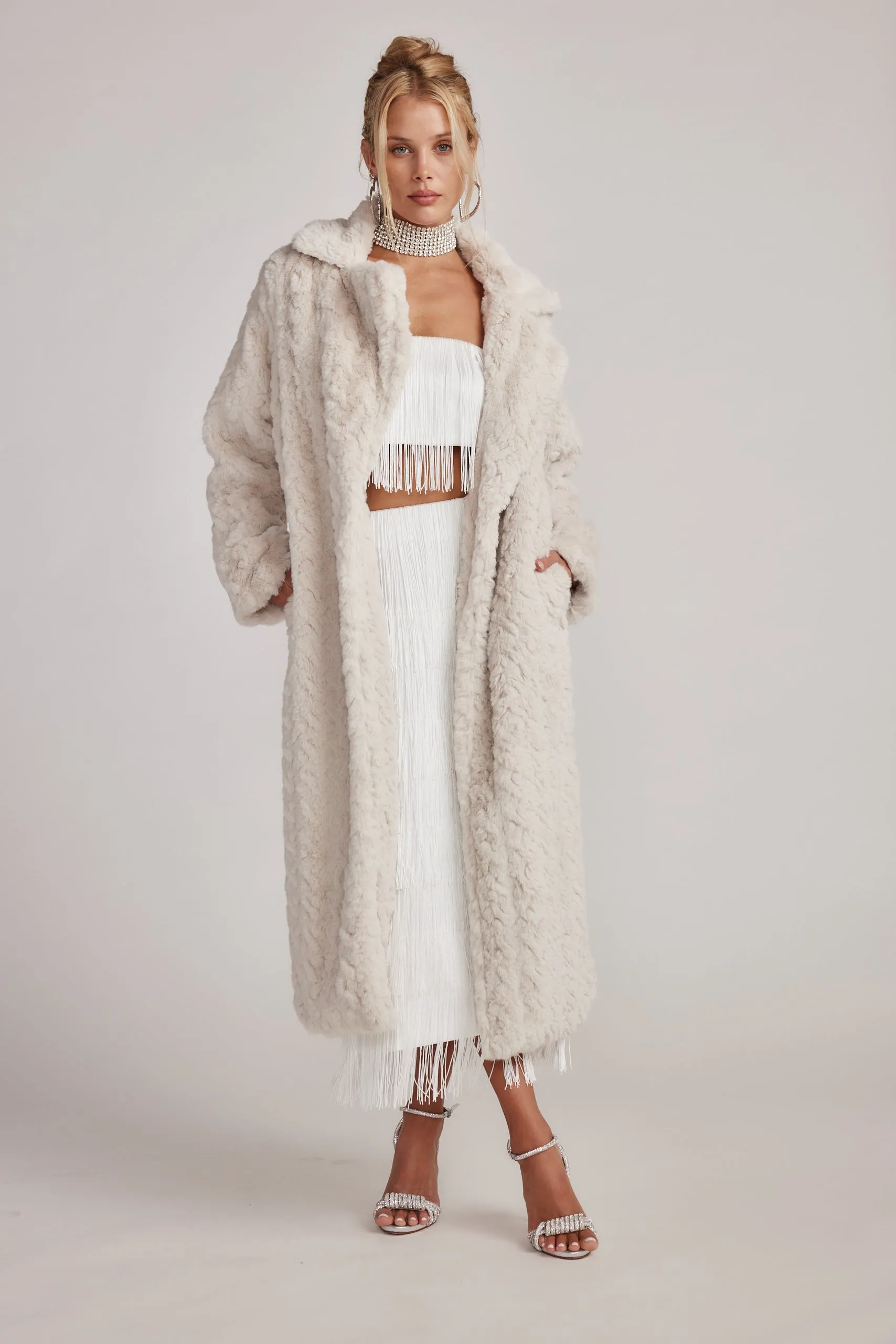 Soft Shell Elastic cuffs Sasha Cream Floor Length Coat