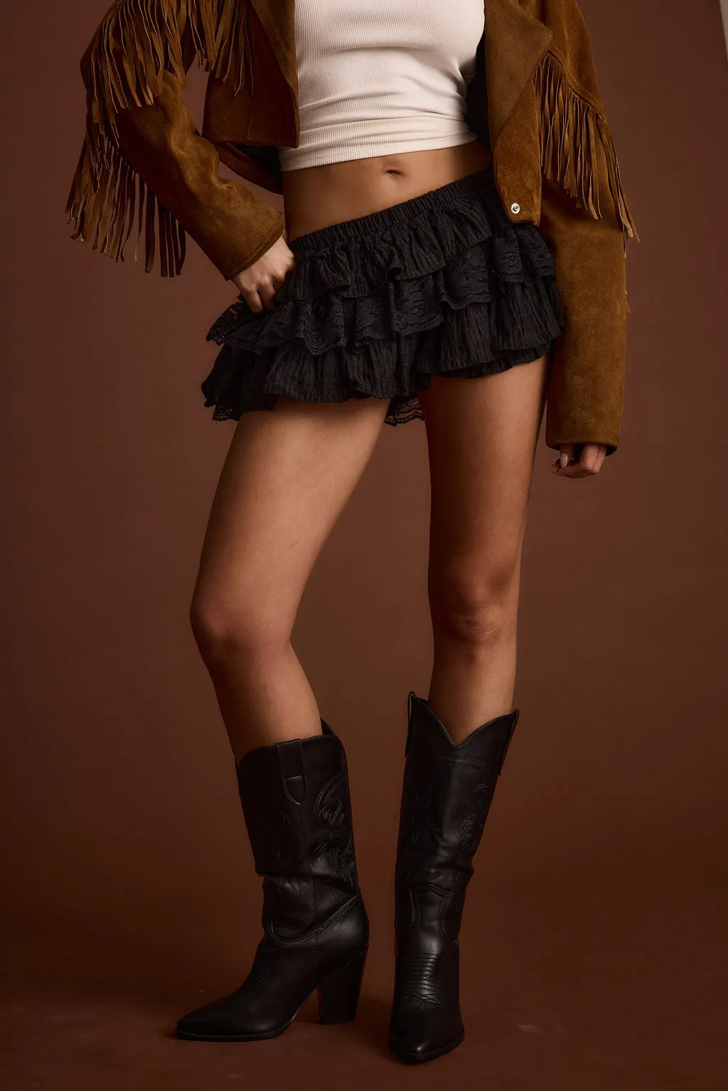 Layered Cuff Design Heartstrings Black Ruffle Bloomer Shorts