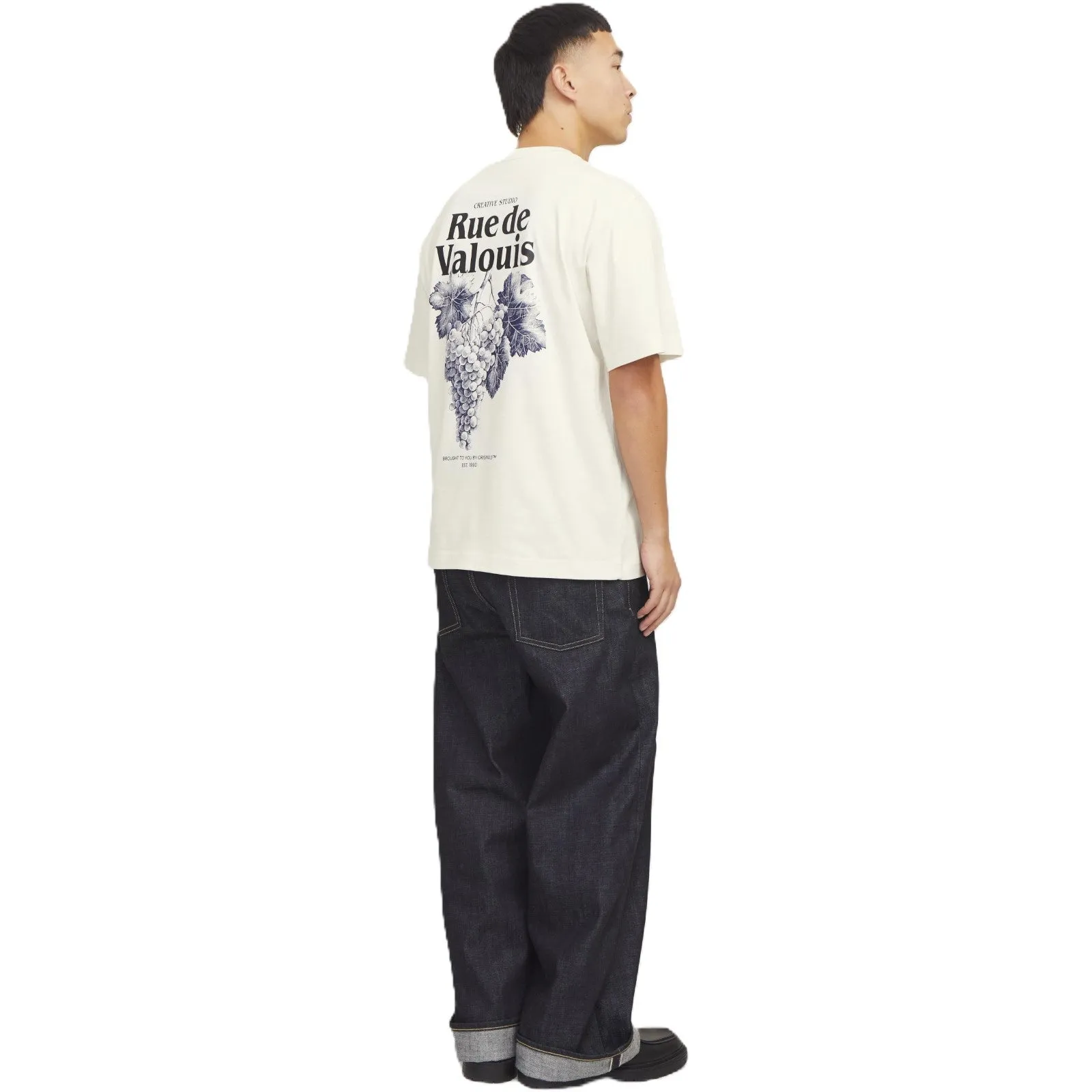 Bonded Seam Tape RibbedNeckline Jack & Jones Mens Paros Easter Sketch Short Sleeve T-Shirt