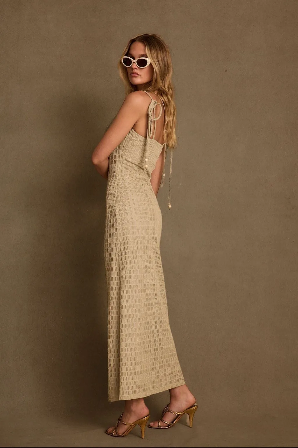 Comfortable Design Jazmin Light Sage Midi Dress