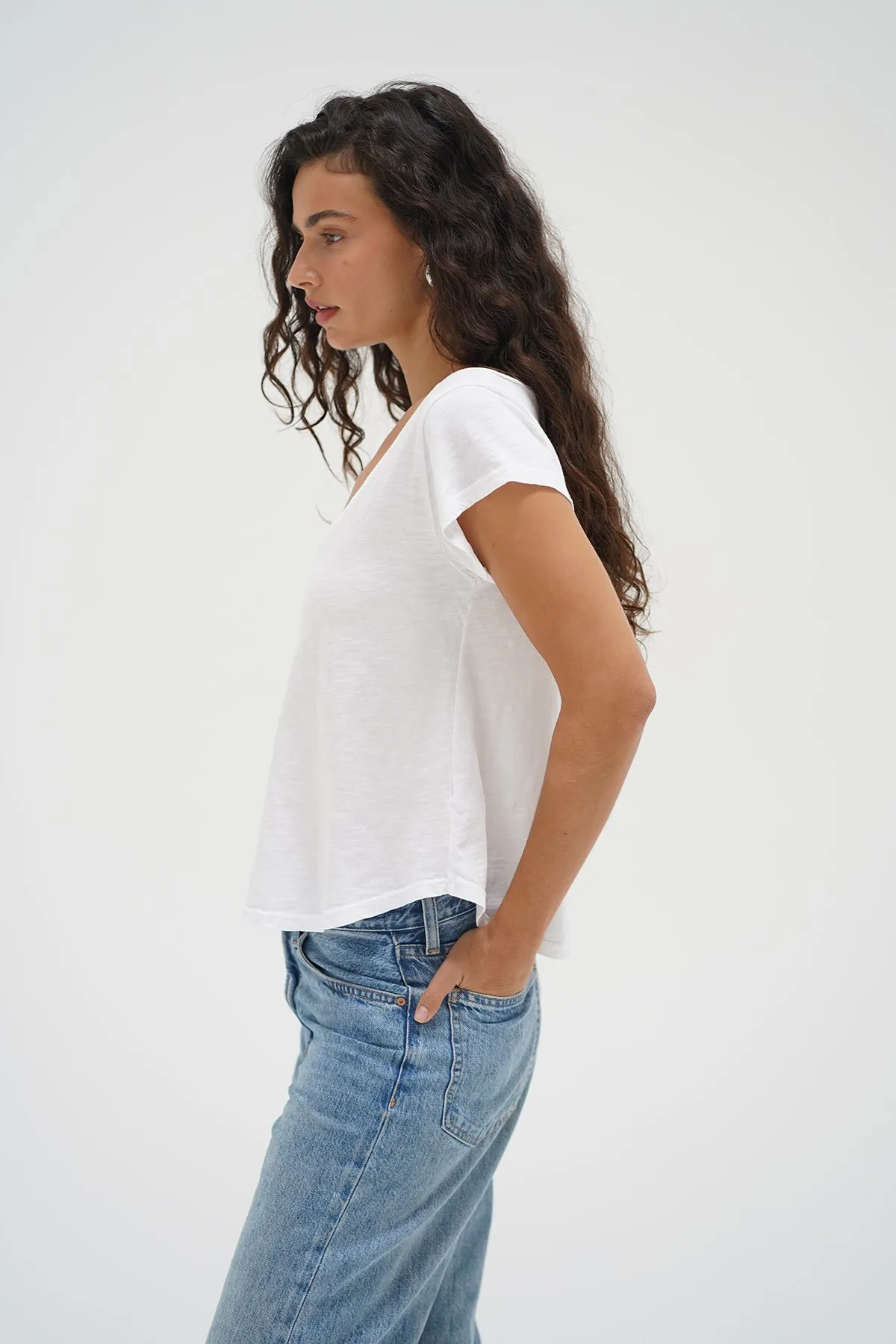 Kaden Cotton V Neck - White Relaxed and Comfy Organic Cotton Blend