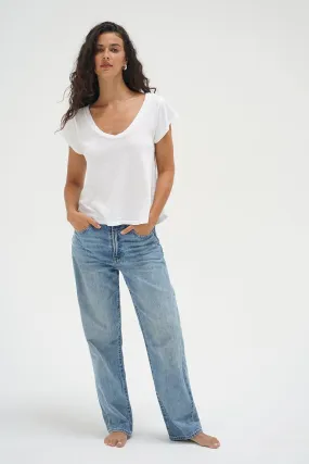 Fashionable Ease Kaden Cotton V Neck - White