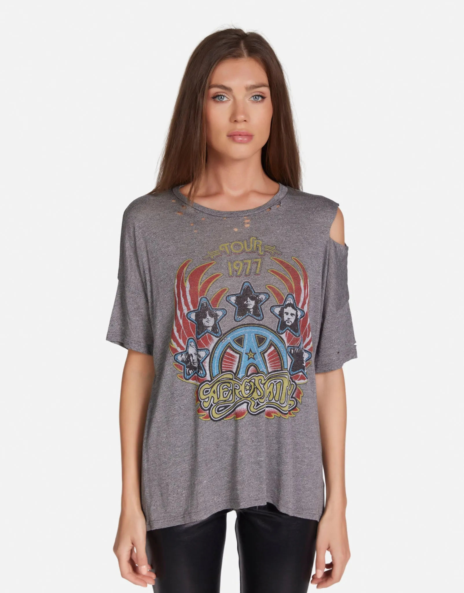 Kierstyn Aerosmith Tour Stylish Details Casual Layering Wear