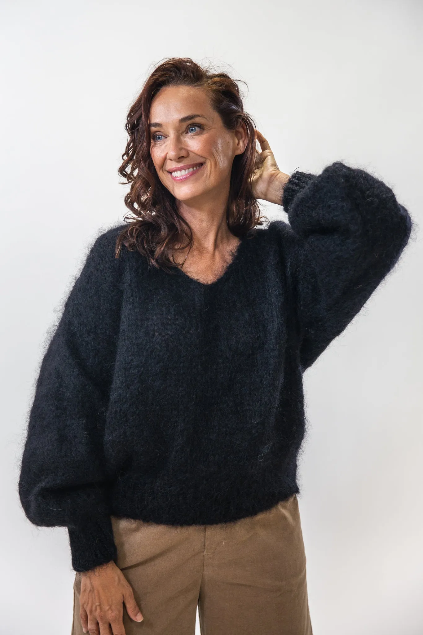 Milana Knit | Black Knit Design Wear Breathable mesh panel