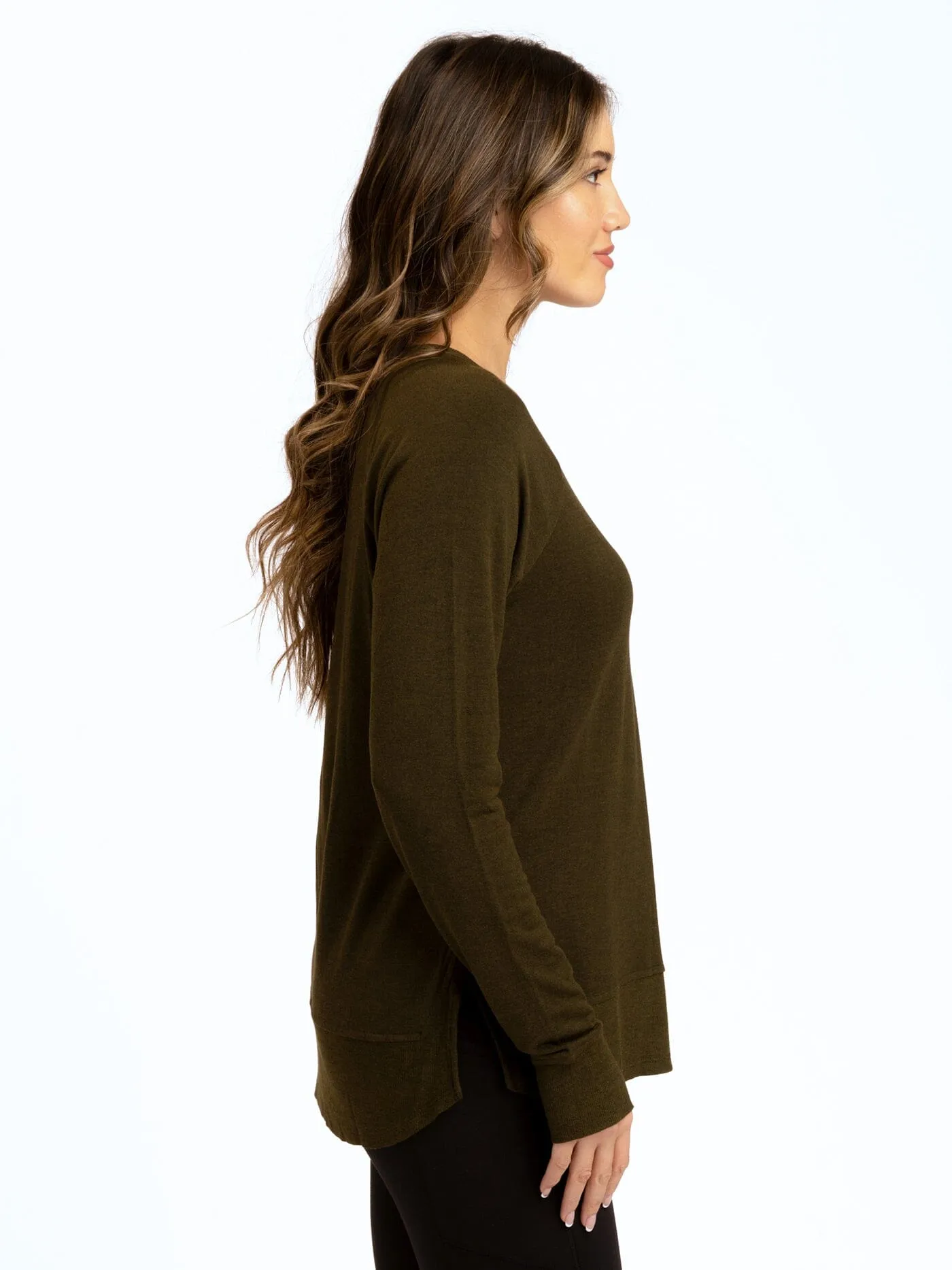 Practical Design Leelu Feather Fleece Raglan Pullover