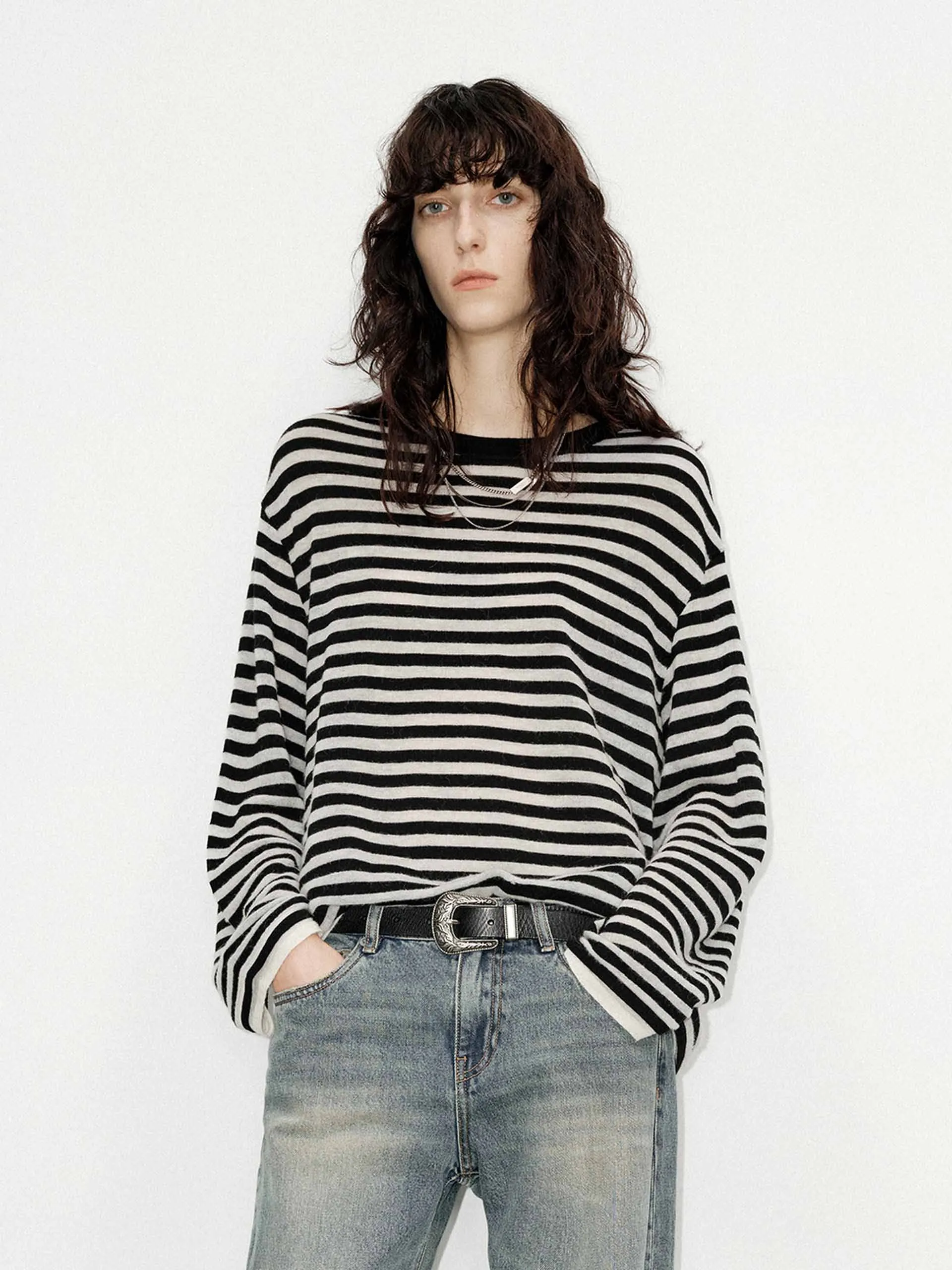 Lightweight Striped Sweater UV Protective Coating Breathable Mesh Panels